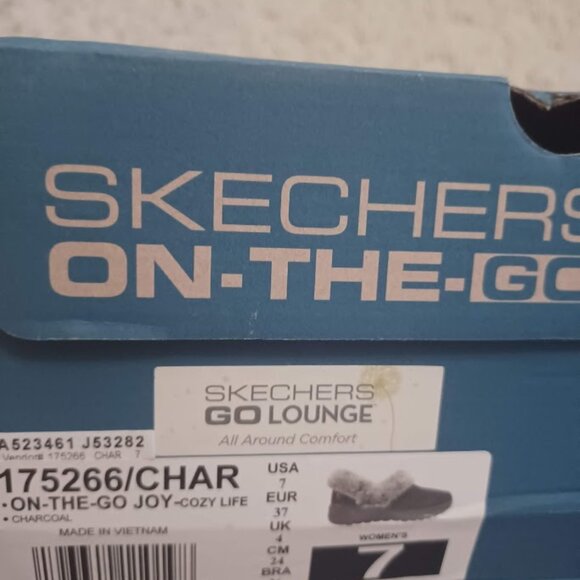 Skechers On-The-Go Joy Cozy Life Slippers Charcoal Faux Fur Women’s Size 7 - Picture 3 of 8